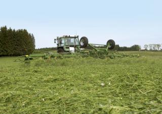 Mașini de întors fânul rotative Krone KWT 10.02/ 10