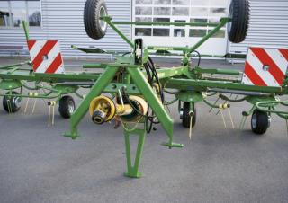 Mașini de întors fânul rotative Krone KWT 2000
