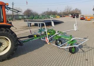 Mașini de întors fânul rotative Pronar PWP 530T