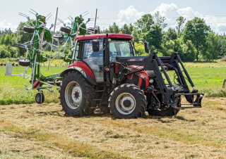 Mașini de întors fânul rotative Pronar PWP 900