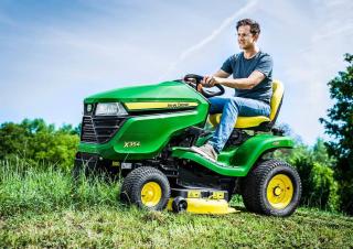 Mașini de tuns iarba Ride on și Tractoare de grădină John Deere X354