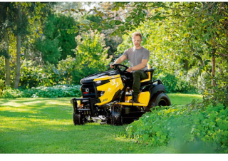 Mașini de tuns iarba Ride on și Tractoare de grădină Cub Cadet XT3 QS127