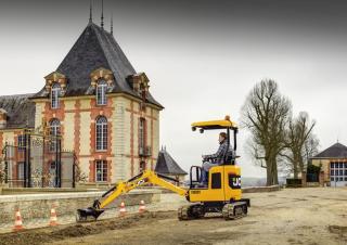 Mini excavatoare JCB 18Z-I