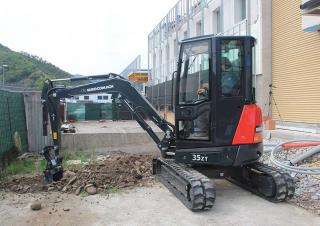 Mini excavatoare Eurocomach 35 ZT