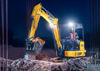 Mini excavatoare JCB 37C HD