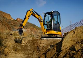 Mini excavatoare JCB 8018 CTS