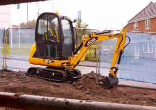 Mini excavatoare JCB 8018 CTS