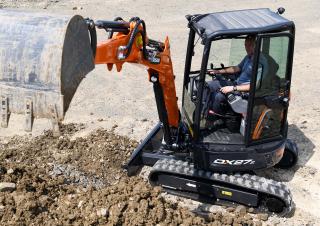 Mini excavatoare Doosan DX27Z-7