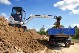 Mini excavatoare Bobcat E 16