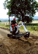 Mini excavatoare Bobcat E10