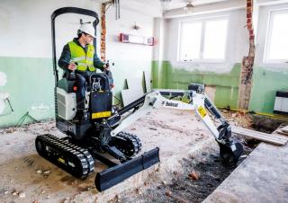 Mini excavatoare Bobcat E10e