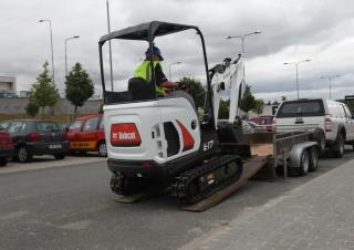 Mini excavatoare Bobcat E17