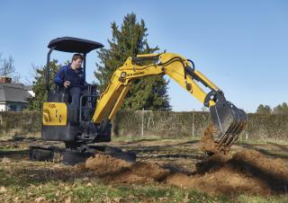 Mini excavatoare New Holland E17C
