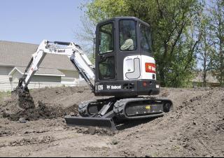 Mini excavatoare Bobcat E26
