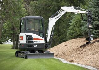 Mini excavatoare Bobcat E26