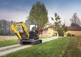 Mini excavatoare New Holland E50B SR