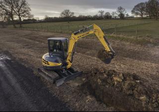 Mini excavatoare New Holland E50B SR
