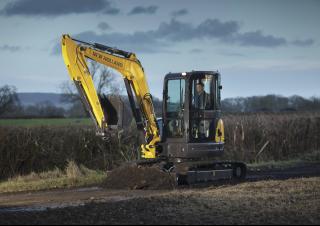 Mini excavatoare New Holland E50B SR