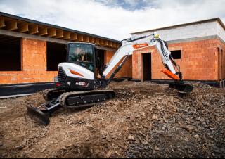 Mini excavatoare Bobcat E55z