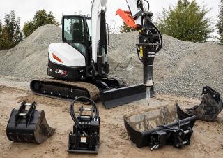 Mini excavatoare Bobcat E55z