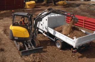 Mini excavatoare Volvo EC27C
