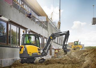 Mini excavatoare Volvo ECR35D
