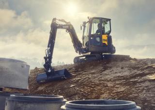 Mini excavatoare Volvo ECR40