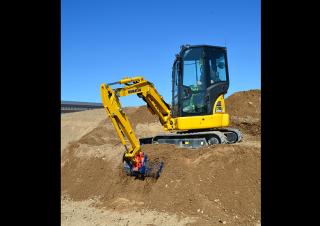 Mini excavatoare Komatsu PC26MR-5