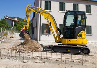 Mini excavatoare Komatsu PC35MR-5