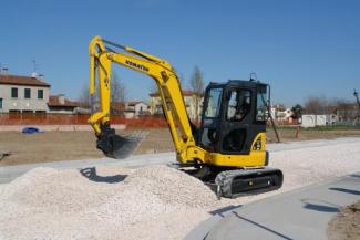 Mini excavatoare Komatsu PC45MR-3