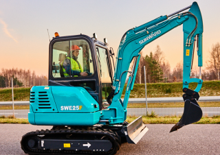 Mini excavatoare Sunward SWE25F