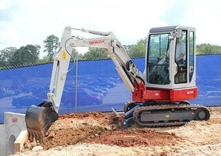 Mini excavatoare Takeuchi TB 138 FR