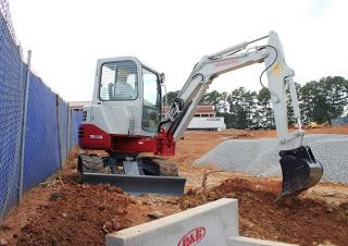 Mini excavatoare Takeuchi TB 138 FR