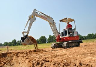 Mini excavatoare Takeuchi TB 235