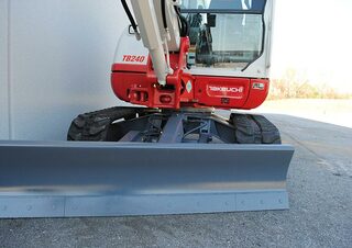 Mini excavatoare Takeuchi TB 240