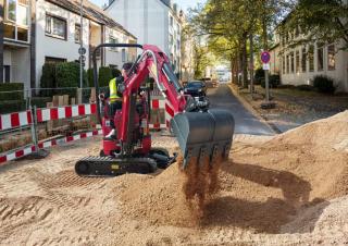 Mini excavatoare Yanmar ViO12-2A 