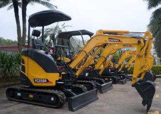 Mini excavatoare Yuchai YC22SR 