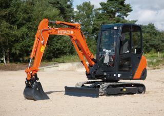 Mini excavatoare Hitachi ZX 27-3