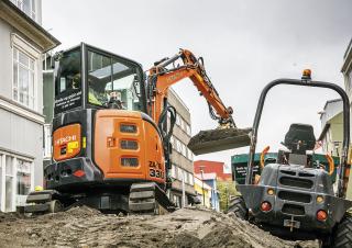 Mini excavatoare Hitachi ZX33U-5A
