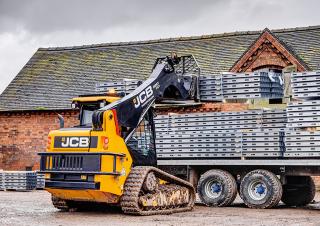 Mini încărcătoare JCB 225T