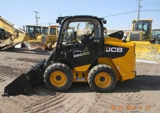 Mini încărcătoare JCB 280