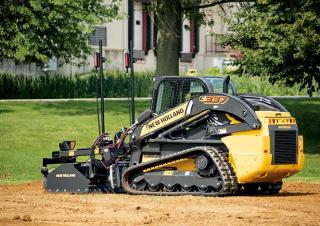Mini încărcătoare New Holland C337
