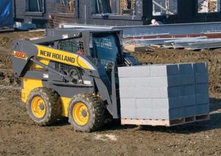 Mini încărcătoare New Holland L180