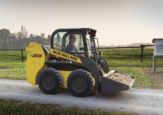 Mini încărcătoare New Holland L213