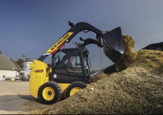 Mini încărcătoare New Holland L213