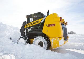 Mini încărcătoare New Holland L321