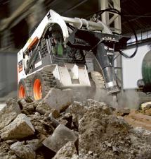 Mini încărcătoare Bobcat S 130 AHC