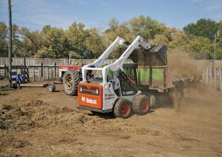 Mini încărcătoare Bobcat S530