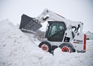 Mini încărcătoare Bobcat S570