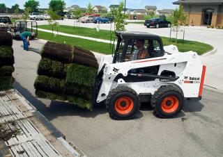 Mini încărcătoare Bobcat S630